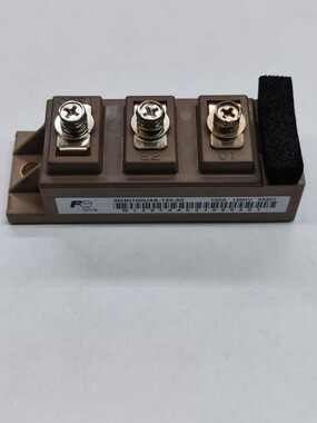 FUJI - 2MBI100U4A-120-50 Y4-M6 100A 1200V IGBT MODULE