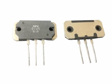 NEC - 2SD745 MT-200 10A 140V 120W NPN TRANSISTOR