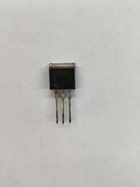 RENESAS - 2SK3082L LDPAK 60V 10A 30W N-CHANNEL MOSFET TRANSISTOR