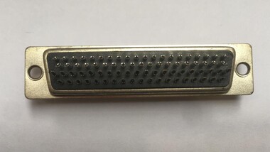  - 78 PİN ERKEK LEHİM TİPİ D-SUB KONNEKTÖR