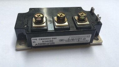 MITSUBISHI - CM200DU-24H 200A 1200V IGBT MODULE
