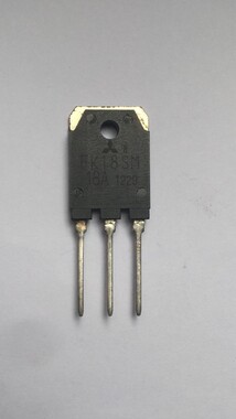 TOSHIBA - FK18SM-18A TO-3P 500V 18A N-CHANNEL POWER TRANSISTOR
