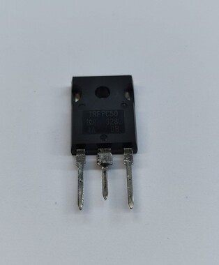(IR) INTERNATIONAL RECTIFIER - IRFPC50 TO-247 11A 600V MOSFET