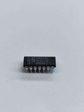 SIGNETICS - LM339N PDIP-14 ANALOG COMPARATOR IC