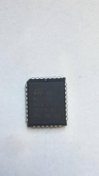 M27C512-10C6 PLCC-32 MEMORY DATA STORAGE EEPROM