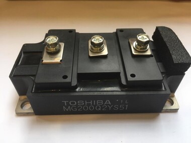  - MG200Q2YS51 200A 1200V IGBT MODULE