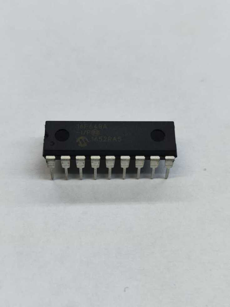  Pıc16f648a-ı/p Dıp-18 Mikrodenetleyici