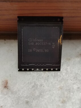 INFINEON - SAB80C537-N MİKROİŞLEMCİ
