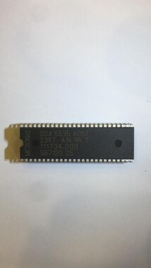 MICRONAS - SDA5535-A051 DIP-52 ENTEGRE